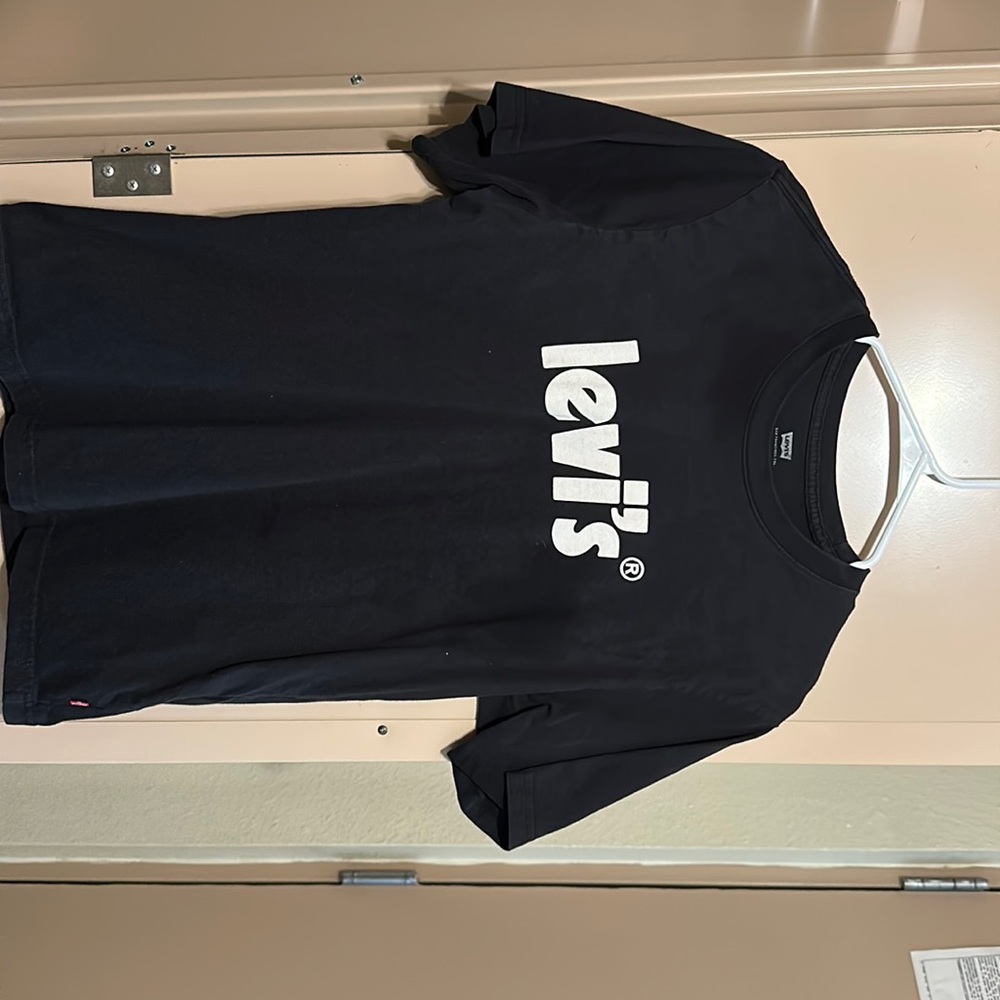 Small Levi’s shirt